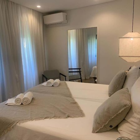 Villa Hibiscus, Great Location In Vilamoura, Lush Green Lawns And Garden Quarteira Ngoại thất bức ảnh