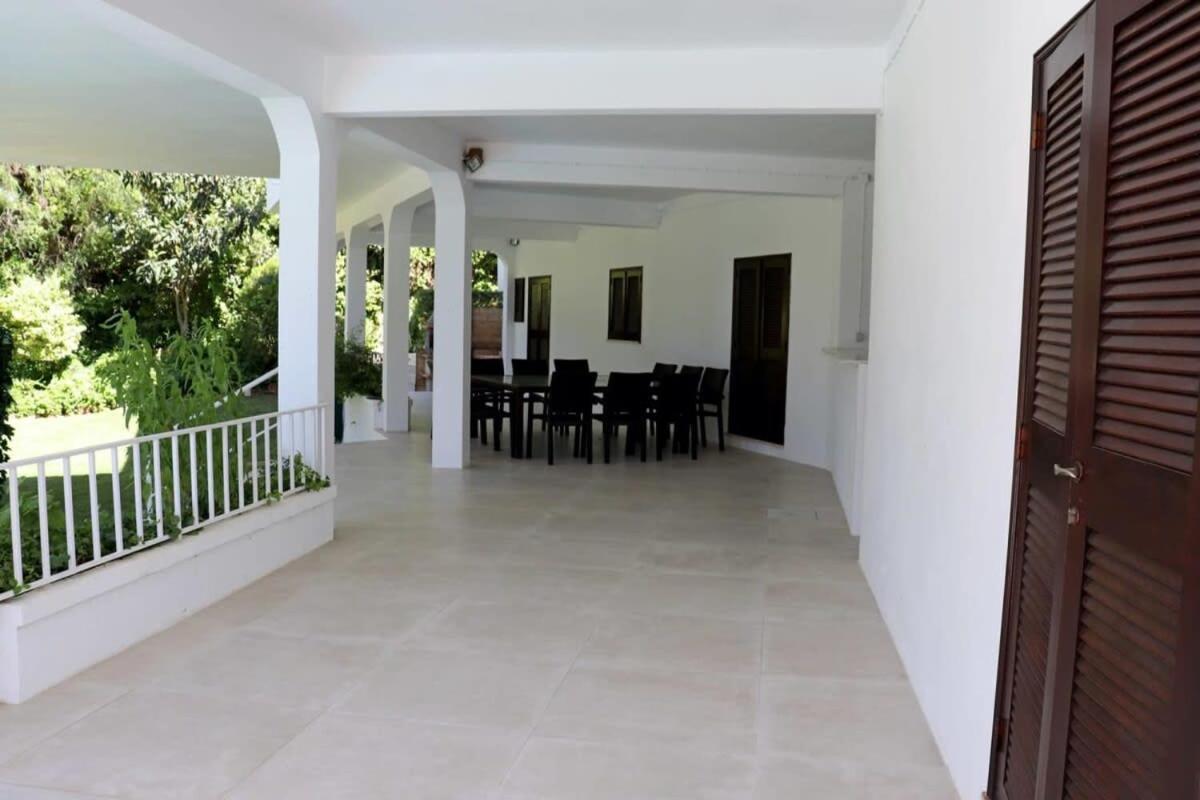 Villa Hibiscus, Great Location In Vilamoura, Lush Green Lawns And Garden Quarteira Ngoại thất bức ảnh