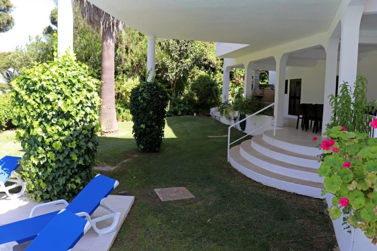 Villa Hibiscus, Great Location In Vilamoura, Lush Green Lawns And Garden Quarteira Ngoại thất bức ảnh